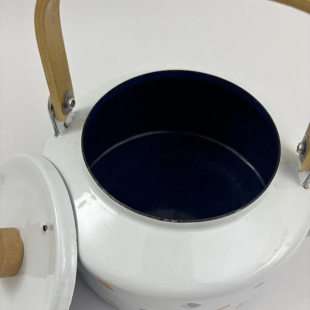 90s Teapot Saved By‎ The Bell Wood Handle Enamel Vintage Confetti Design